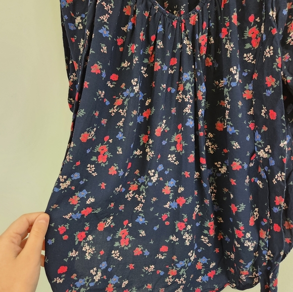 Fei Anthropologie Floral blouse - Picture 4 of 5